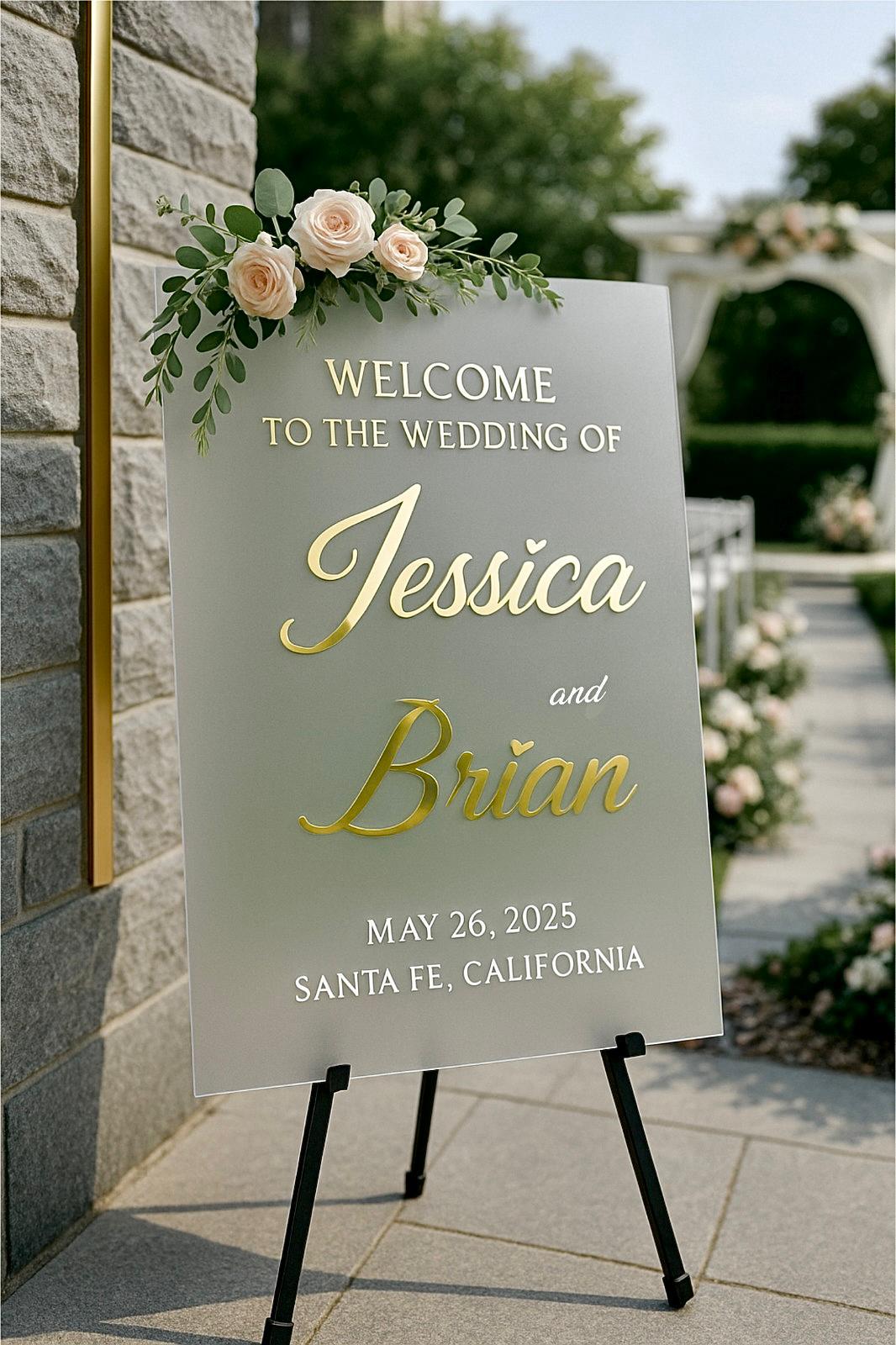Personalized Wedding Welcome Sign: 3D Mirror Acrylic Names, Elegant Reception Decor