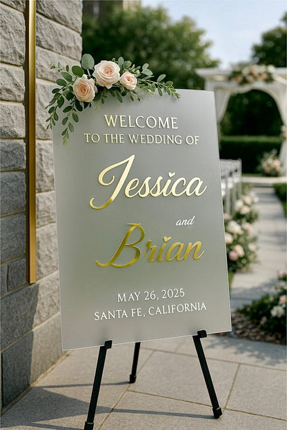 Personalized Wedding Welcome Sign: 3D Mirror Acrylic Names, Elegant Reception Decor