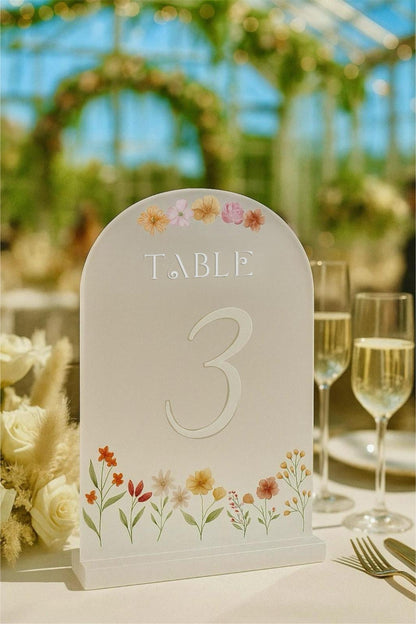 Acrylic Wedding Table Numbers: Reception Decor