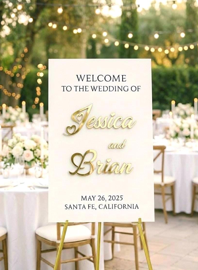 Wedding Welcome Sign: 3D Mirror Acrylic Names, Elegant Reception Decor