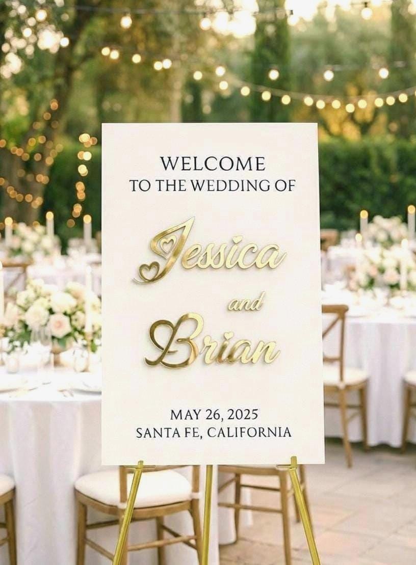 Wedding Welcome Sign: 3D Mirror Acrylic Names, Elegant Reception Decor