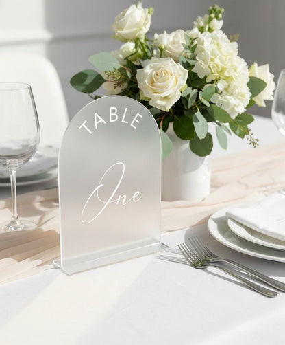 Arcylic Wedding Table Number Signs: Wedding Decor Ideas
